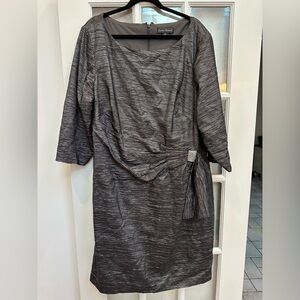 Jessica Howard Gun Metal Steel Grey Ruched Formal Midi Dress Plus Size 24W